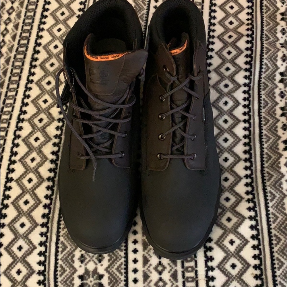 Men’s work boots